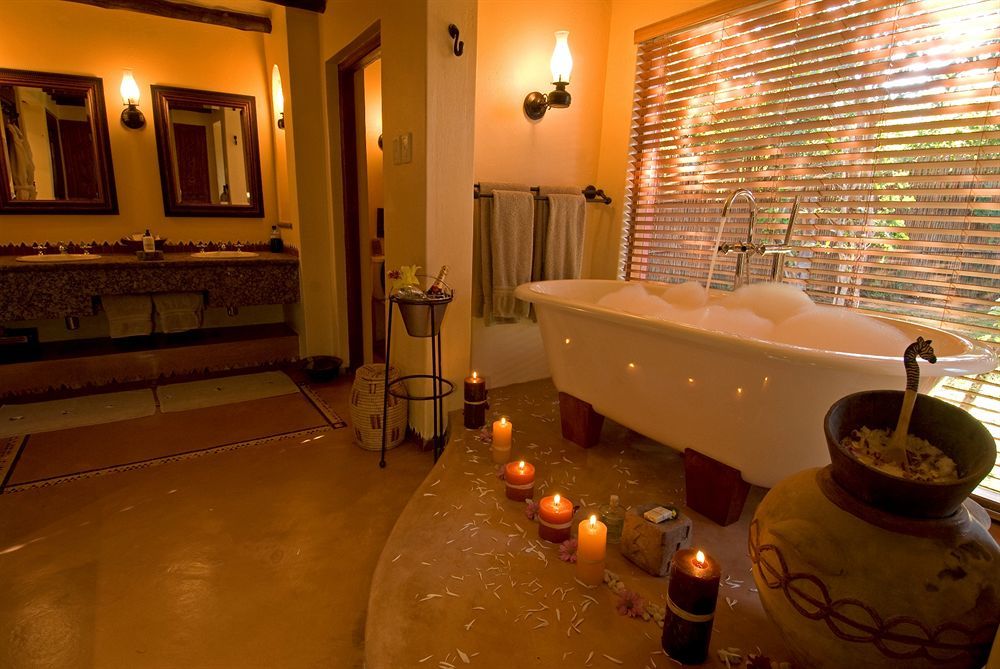 Sanctuary Chobe Chilwero Hotell Kasane Exteriör bild
